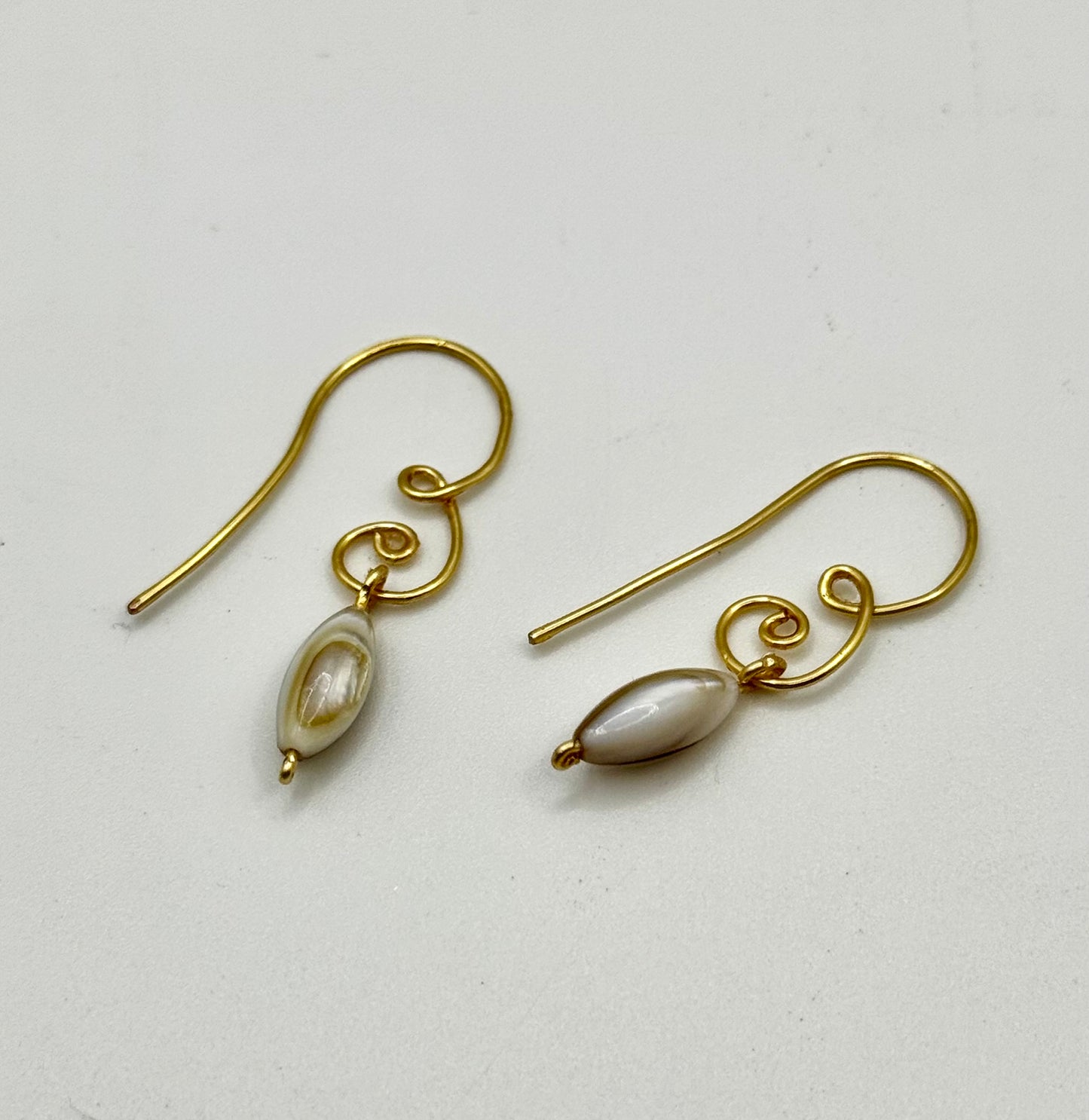 18K Gold Plated Earrings W/ Teardrop Mother of Pearl Shell Bead