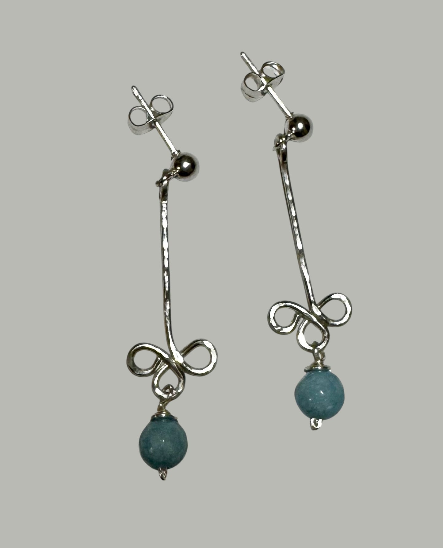 Silver Filled 3 Petals earrings w/ Blue Aquamarine Color, Jade Stone
