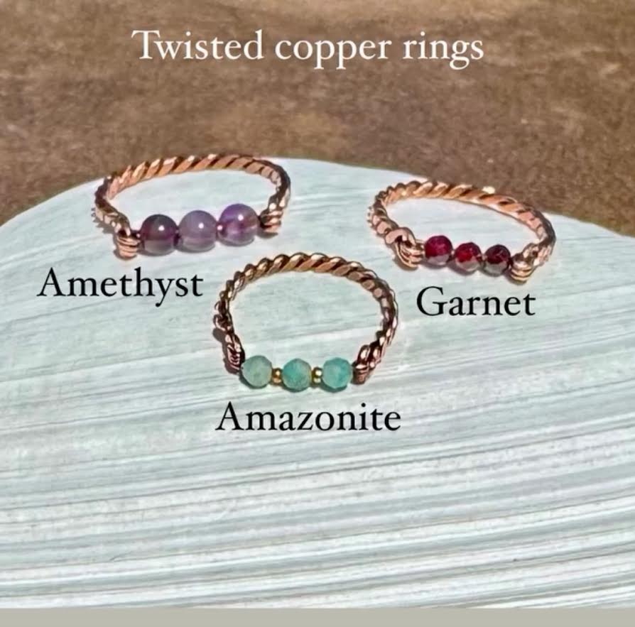 Copper Ring - Twisted w/ Garnets