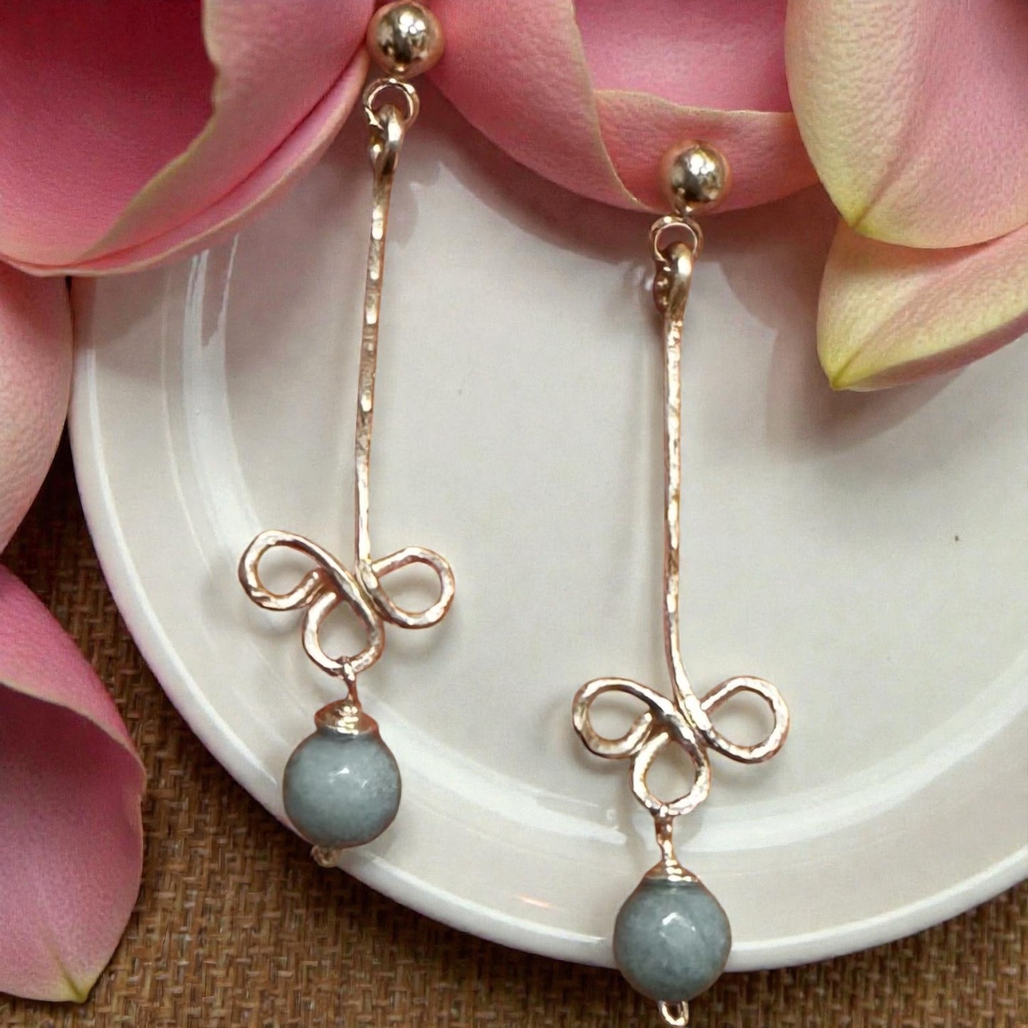 Silver Filled 3 Petals earrings w/ Blue Aquamarine Color, Jade Stone