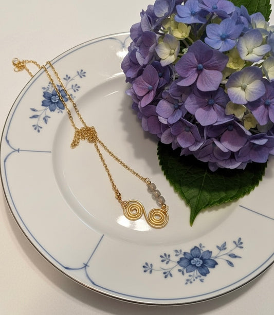 14K Gold Filled Spiral, Labradorite Gemstone Necklace